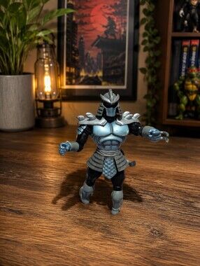 2002 Teenage Mutant Ninja Turtles Shredder Action Figure Playmates Toys